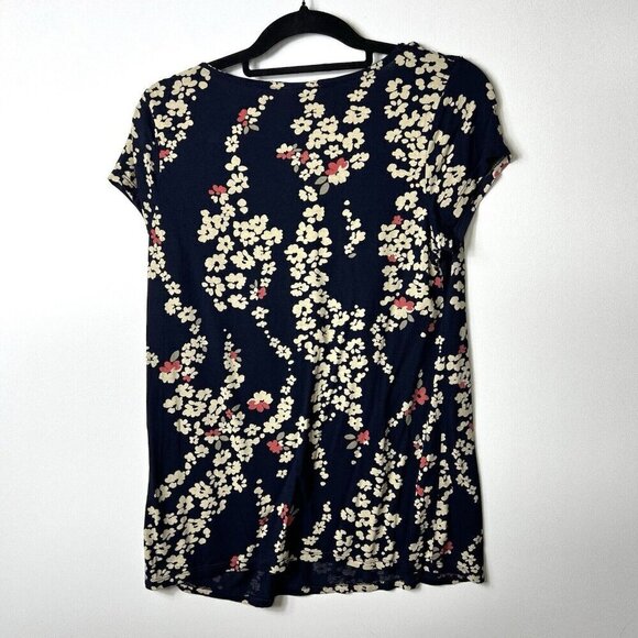 Lot Of 2 Motherhood Maternity Floral Tops Women’s Size Medium - Picture 13 of 14